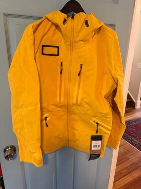 BNWT The North Face Ski Jacket